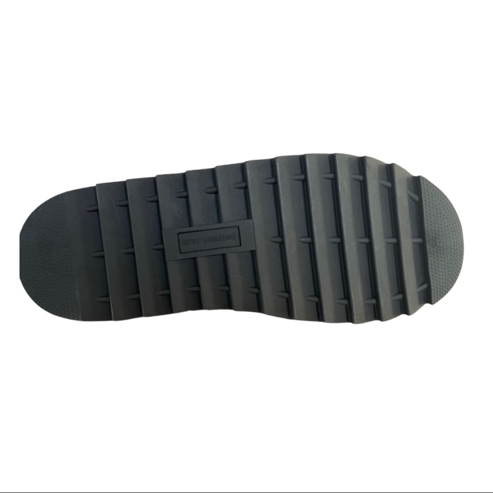Black Platform Sandals - Picture 4 of 6